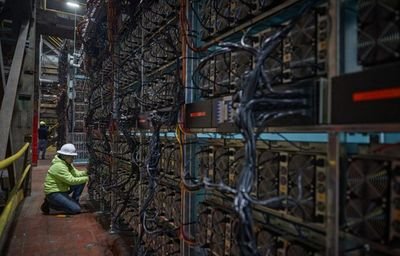 Modern mining farm hosting multiple GPU rigs specialized in altcoin mining