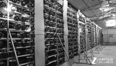The mining farm is arranged neatly, with multiple rows of mining machines.